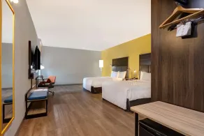TRU BY Hilton Galveston - Room