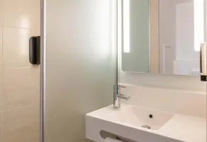B&B HOTEL Lyon Eurexpo Chassieu - Badeværelse