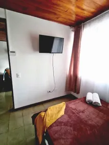 Airport Traveler's home. - Værelse