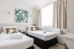 Hibiscus Motel - Room