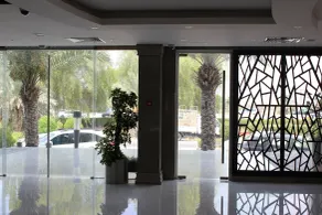 City Center Hotel - Interior entrance