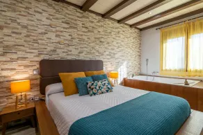 Casa con jardín, barbacoa y piscina | Vistas a la ciudad | Adaptada para el teletrabajo - Habitación