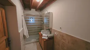 Madran House - Bathroom