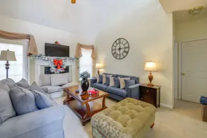 Great for Families! Suburban Home in Ruther Glen - Interior