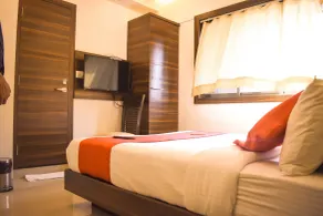 Hotel Mumbai International - Chambre