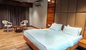 Whispering Peepul Resort - Room
