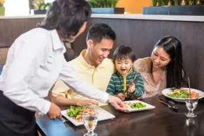 Holiday Inn - Long Island - ISLIP Arpt East by IHG - Restaurant