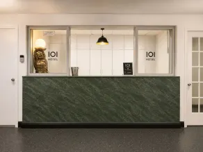 101 HOTEL MANHATTAN - Little Italy, SOHO, NOHO, LES, East Village, Chinatown - 1 GIG Internet, 12Inch Mattress, Hardsurface Floors - Reception