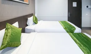 Treebo Elite Residency - 2 Kms From Railway Station - Room