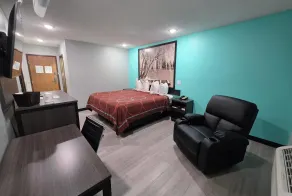 Super 8 by Wyndham Emporia - Chambre