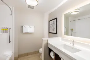 Holiday Inn Express & Suites - Moreno Valley - Riverside by IHG - Salle de bain