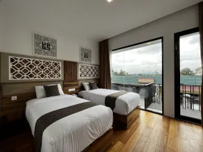 Mulia Hotel Syariah - Room