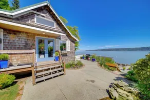 Waterfront Gem w/ 2 Patios on Camano Island - Interior