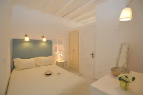 Navy Blue Suites - Room