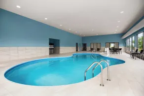 Holiday Inn Express Morgantown by IHG - Piscine