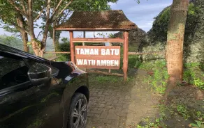 Camping Ground Watu Amben - Interior entrance