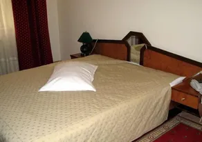 Euro Hotel - Room