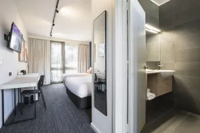Nightcap at Sandown Park Hotel - Room
