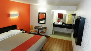 Motel 6-Oklahoma City, OK - Airport East - Room