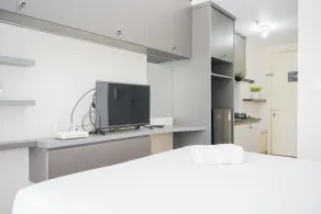 Great Choice Studio Apartment M-Town Residence near Summarecon Mall - Room
