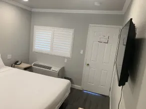 Elmwood Motel - Chambre