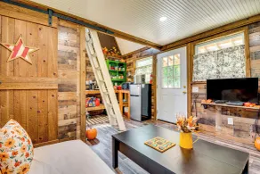 Creek Access, Fire Pit & Grill: Summerville Studio - Interiør