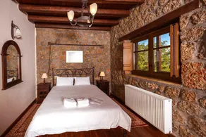 Pera Alonia Guest House - Chambre