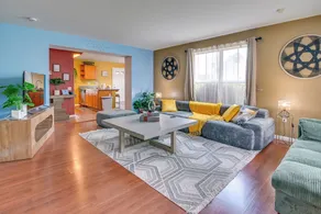 Pet-friendly Home w/ Private Yard Near Pittsburgh - Interior