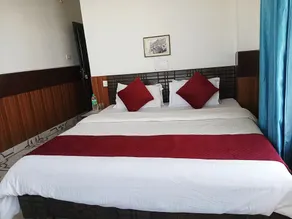 Hotel D Pal - Habitación