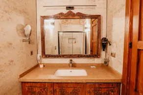 Kasr-ı Kikan Hotel - Bathroom