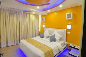 Royal Penguin Boutique Hotel & Spa - Room