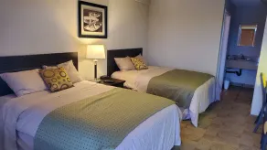 Shoreside Inn & Suites Wabamun - Rum