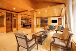 Treebo Premium Sattva With Mountain View - Reception