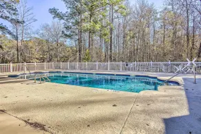 Aberdeen Club Golf Retreat, Short Drive to Beach! - Piscina