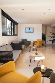 Beatrix 2000 - Caliu apartments - Reception