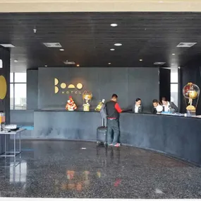 Bono Hotel by ARTOTEL - Pekanbaru - Réception