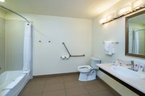 Comfort Inn & Suites - Salle de bain