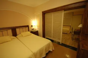 Hotel Travé - Room