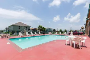 The Residency Inn - Piscine