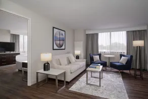 Delta Hotels by Marriott Jacksonville Deerwood - Chambre