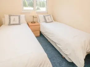 304 Norton Park - Room