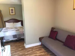 Niagara Inn & Suites - Chambre
