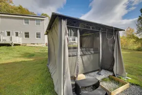Home Theater & Hot Tub: Mtn-view Winthrop Home - Interiør