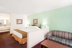 Days Inn by Wyndham Lavonia - Zimmer