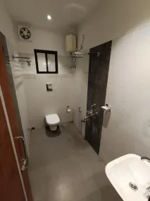 Hotel Monsoon Palace Guwahati - Badeværelse