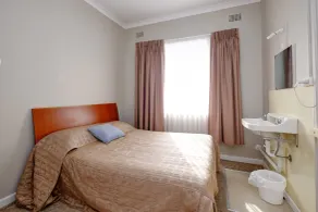 Lakes and Ocean Hotel Forster - Room
