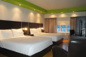 Travelodge by Wyndham Trois-Rivieres - Chambre