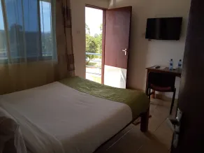 Westwind Hotel Meru - Room