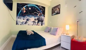 Atrium Star Wars-themed Design District - Quarto