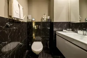  PLAY Seaport Suite Hotel TLV - Salle de bain